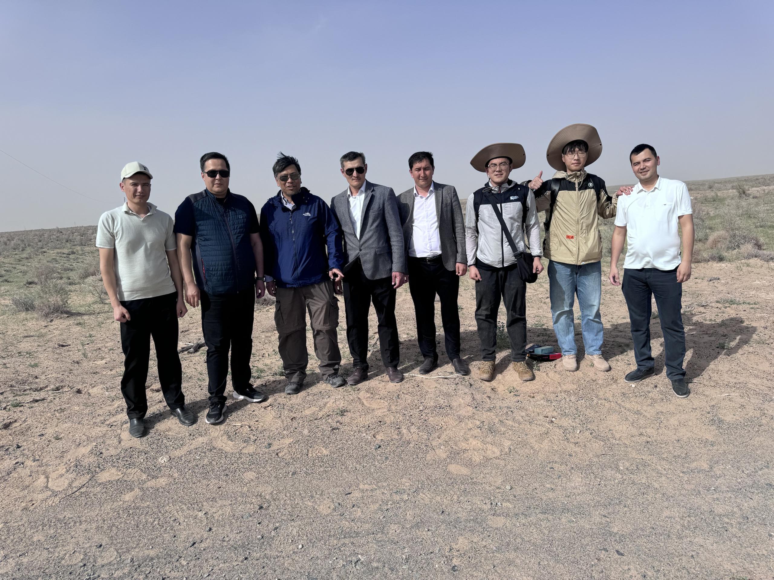 中碳森林團(tuán)隊(duì)赴烏茲別克斯坦推進(jìn)生態(tài)項(xiàng)目